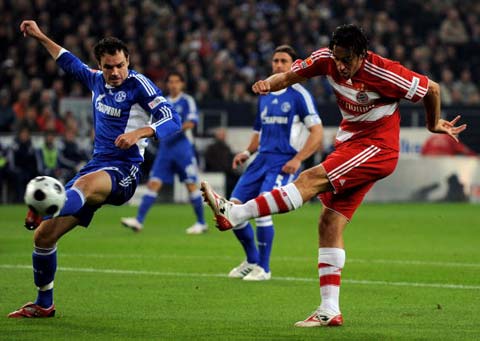 話引發了極 話引發了極